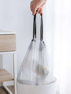 Manejo de la superficie Alta cocina cuerdas de tiro Bolsas de basura 13 galones 30 galones En grabado verde