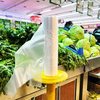 Bolsas de plástico de embalaje de alimentos de superficie de relieve PE Bolsas de rollo para almacenamiento y embalaje de alimentos