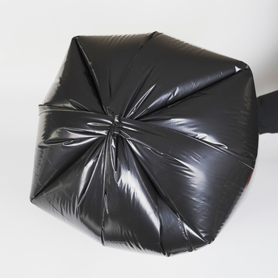 Bolsas de basura negras de tamaño personalizado para soluciones versátiles de gestión de residuos