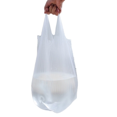Se aceptan bolsas de plástico para camisetas y bolsas de plástico para compras