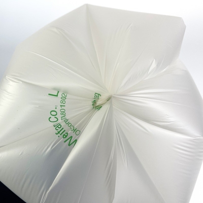 Bolsa de camisetas biodegradable en rollo hecha de material PBAT para envases ecológicos