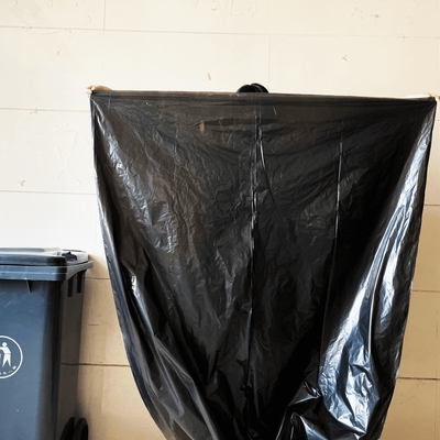 Necesidades diarias Sello térmico Contenedores de basura Bolsas de basura de plástico de 55 galones de capacidad